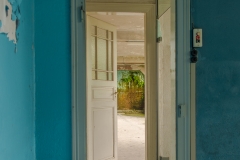 Blau mit Ausblick auf grün