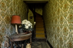 Knock, knock, 1960s here!