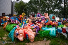 Friedhof der Karneval-Figuren